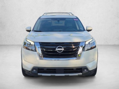 2022 Nissan Pathfinder Platinum 2WD