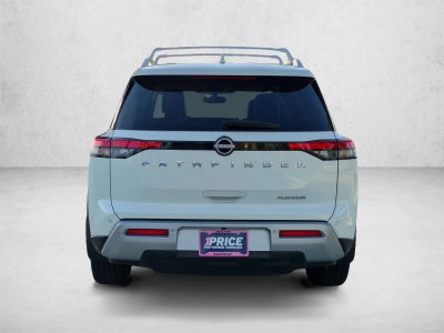 2022 Nissan Pathfinder Platinum 2WD