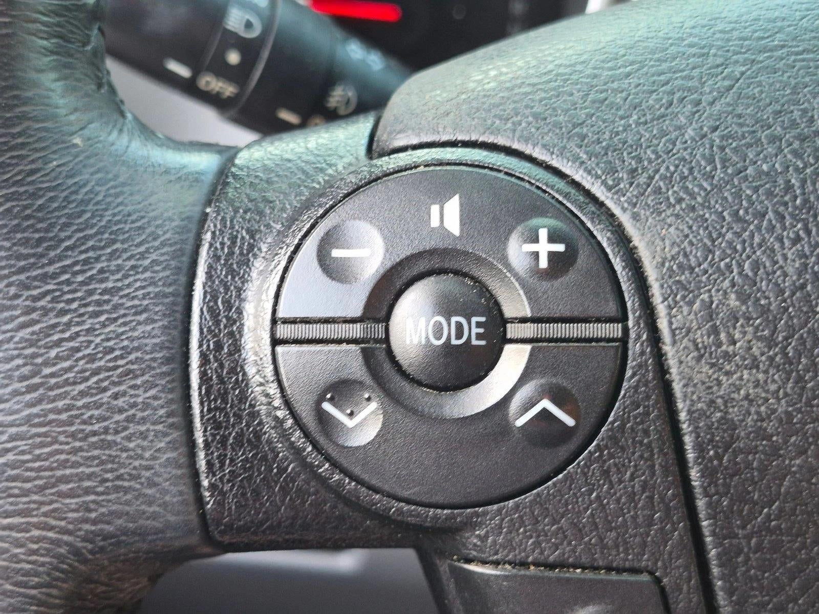 2008 Toyota Tundra 2WD Truck 2WD CrewMax Short Bed 5.7L Limited (Natl)