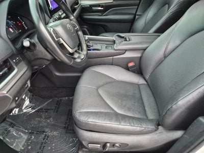 2024 Toyota Grand Highlander XLE AWD (Natl)