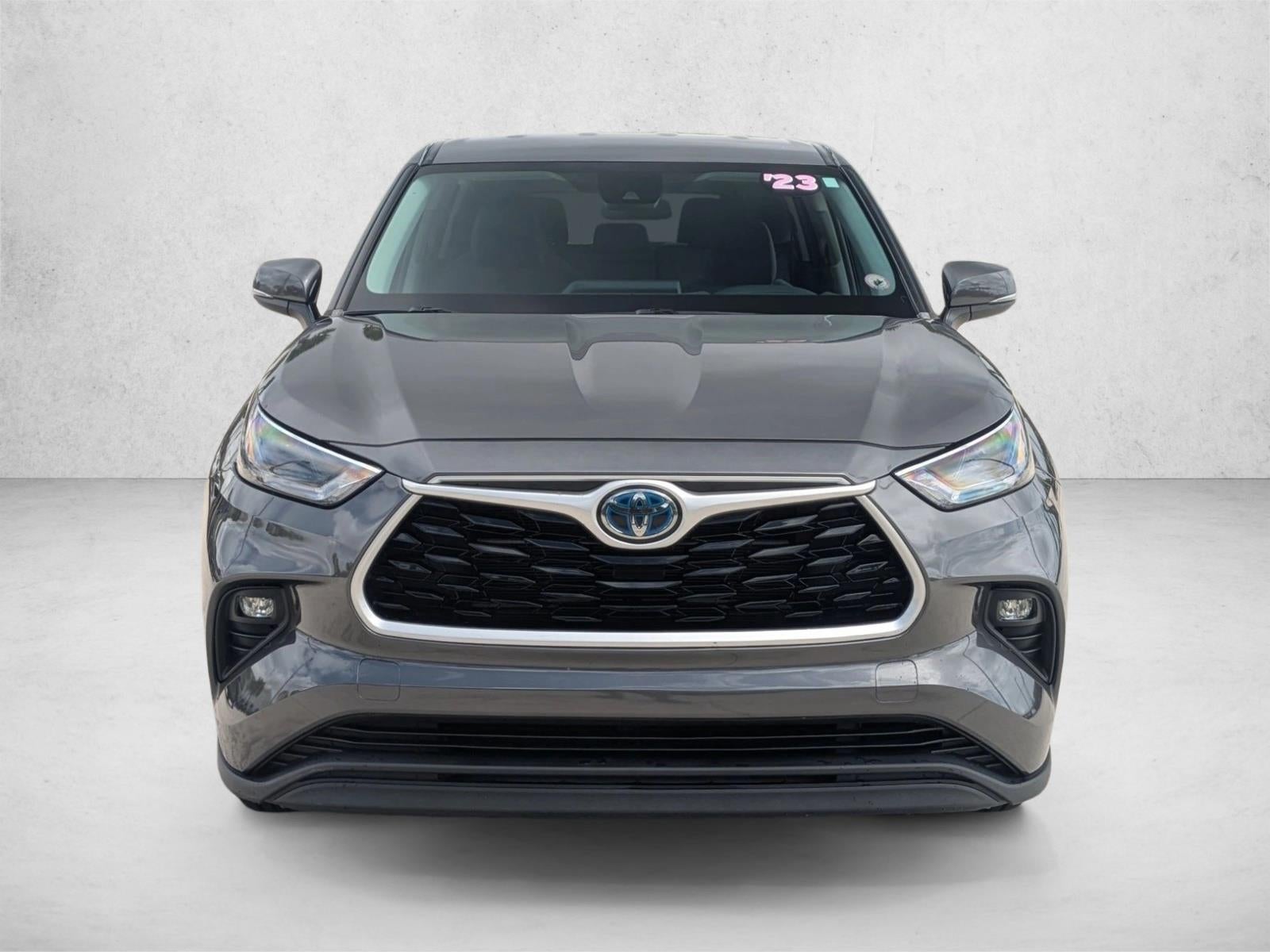 2023 Toyota Highlander Hybrid LE AWD (Natl)