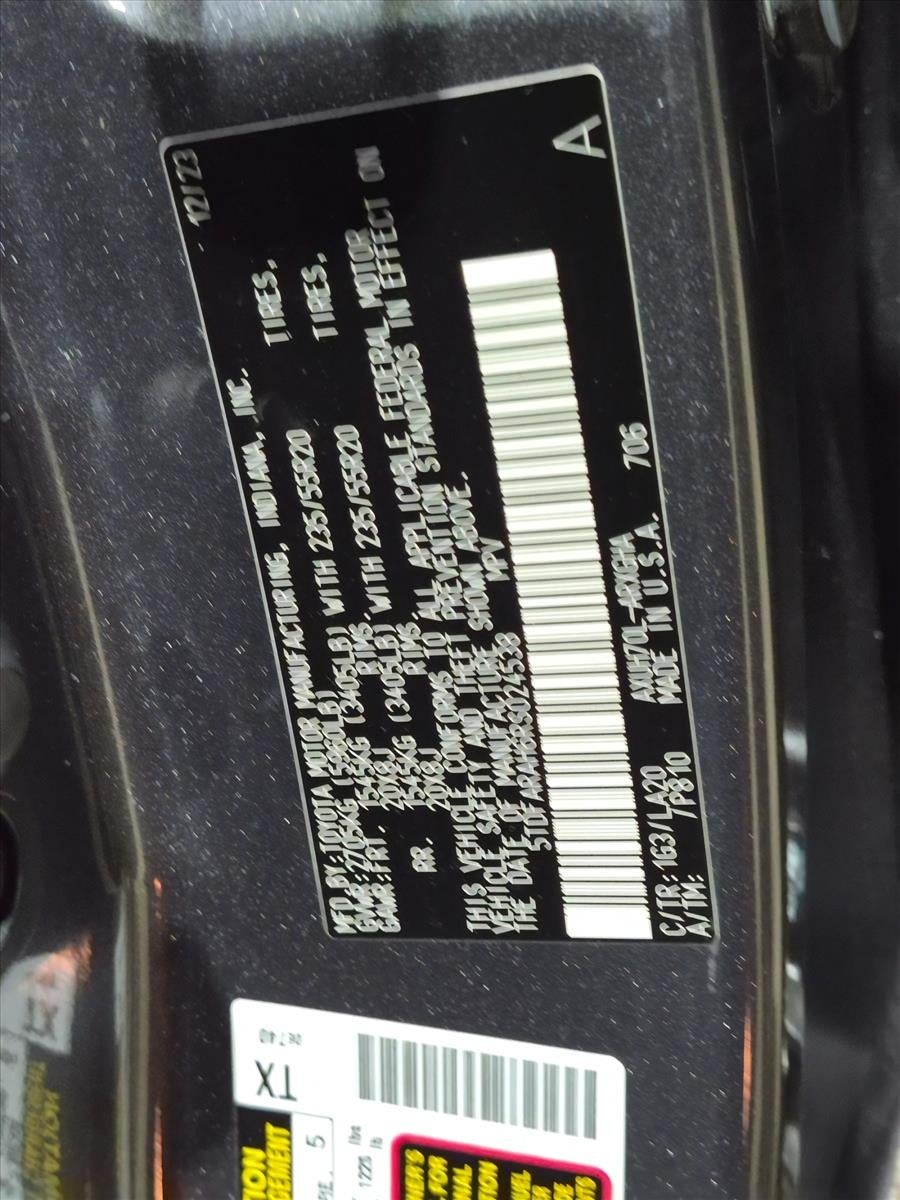 2024 Toyota Highlander Hybrid Platinum FWD (Natl)