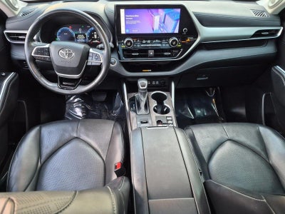 2024 Toyota Highlander Hybrid Platinum FWD (Natl)