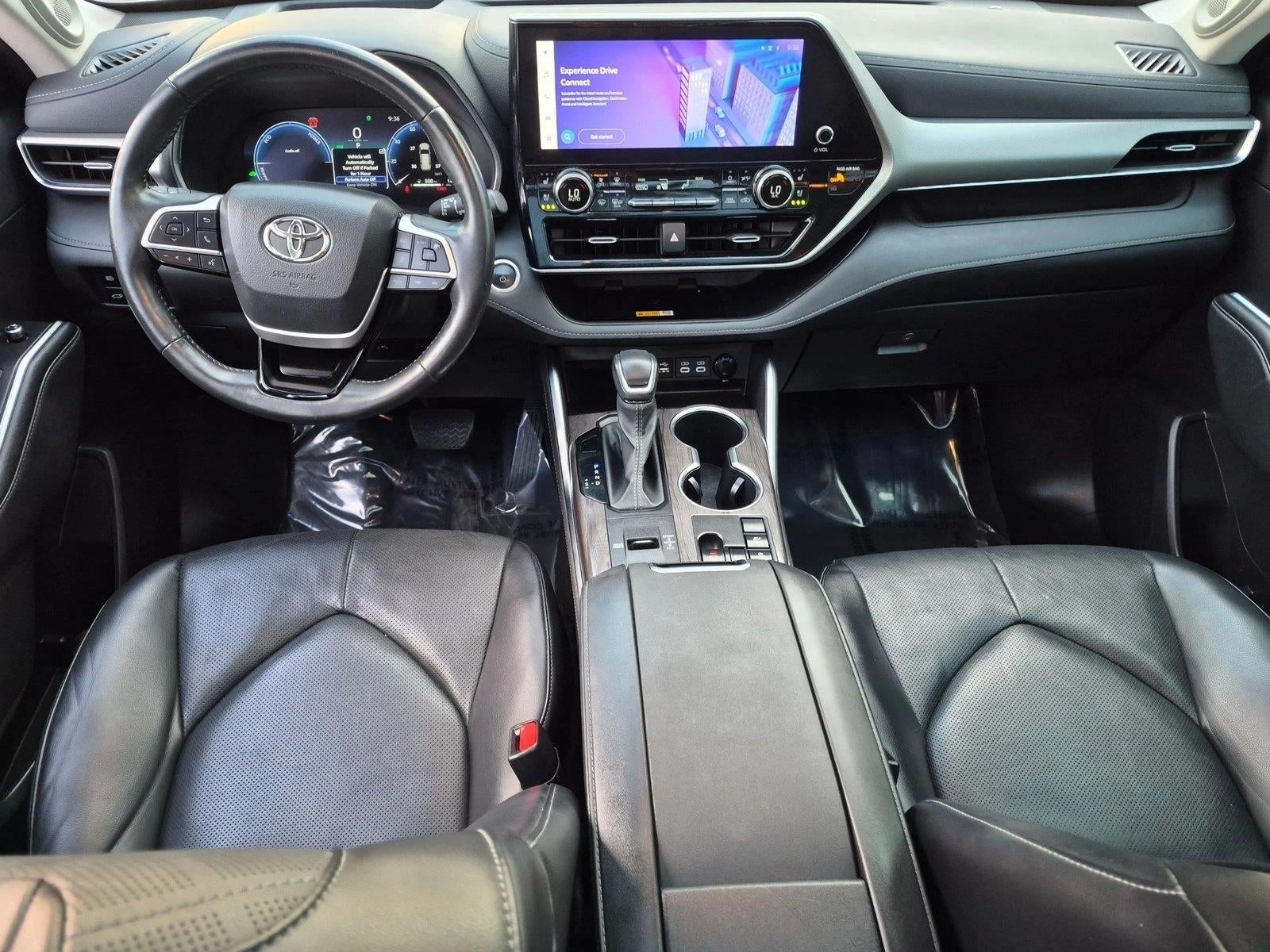 2024 Toyota Highlander Hybrid Platinum FWD (Natl)