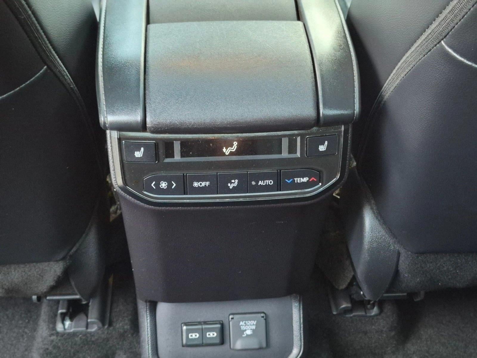 2024 Toyota Highlander Hybrid Platinum FWD (Natl)