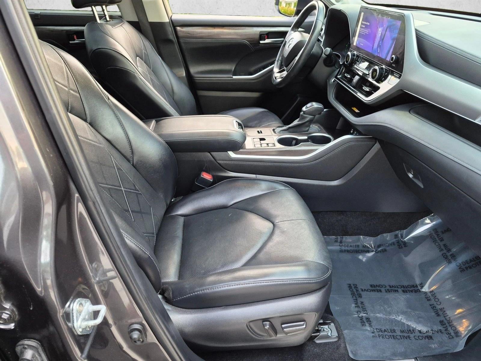 2024 Toyota Highlander Hybrid Platinum FWD (Natl)