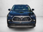 2022 Toyota Highlander XLE FWD (Natl)