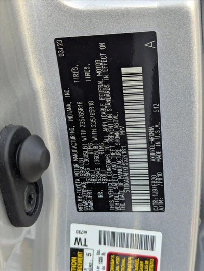 2023 Toyota Highlander Hybrid XLE FWD (Natl)