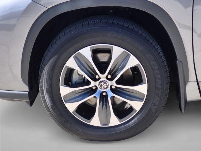 2026 Toyota Highlander Hybrid XLE AWD (Natl)
