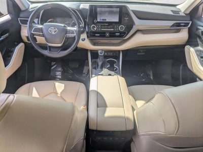 2023 Toyota Highlander XLE FWD (Natl)