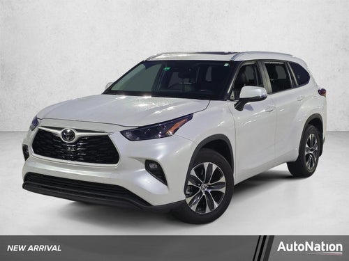 2024 Toyota Highlander XLE FWD (Natl)