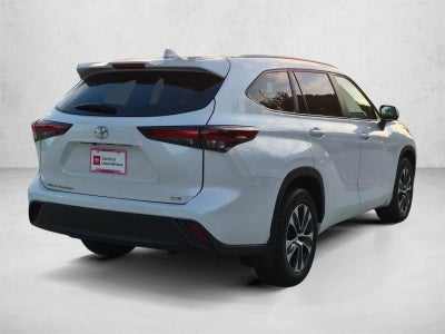 2024 Toyota Highlander XLE FWD (Natl)
