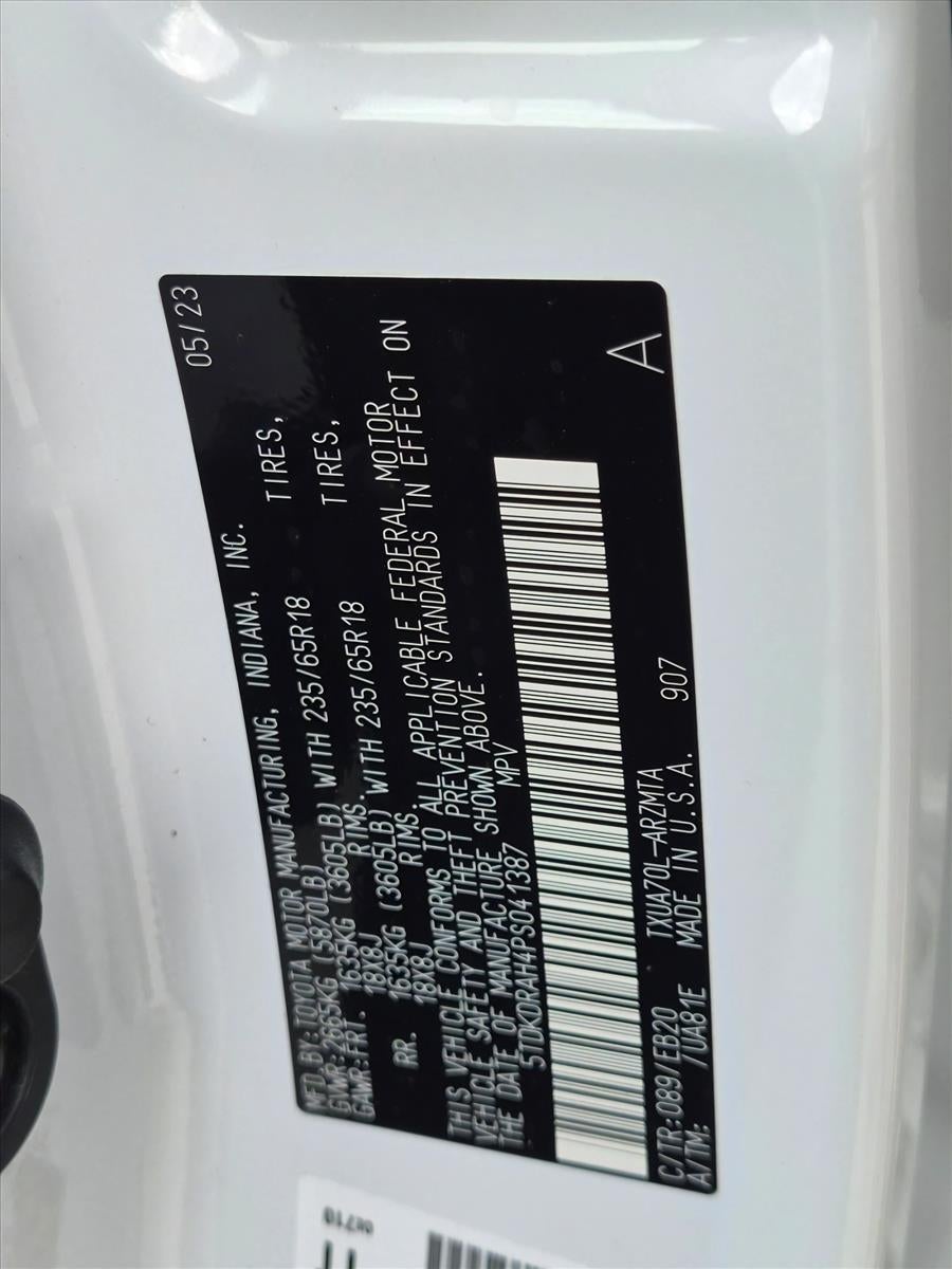 2023 Toyota Highlander XLE FWD (Natl)