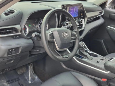 2023 Toyota Highlander XLE FWD (Natl)