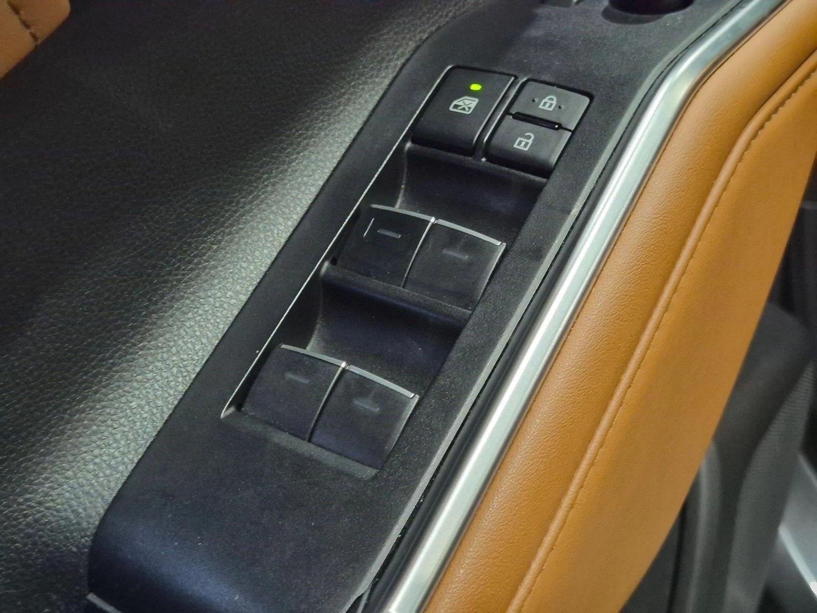 2024 Toyota Highlander Platinum FWD (Natl)