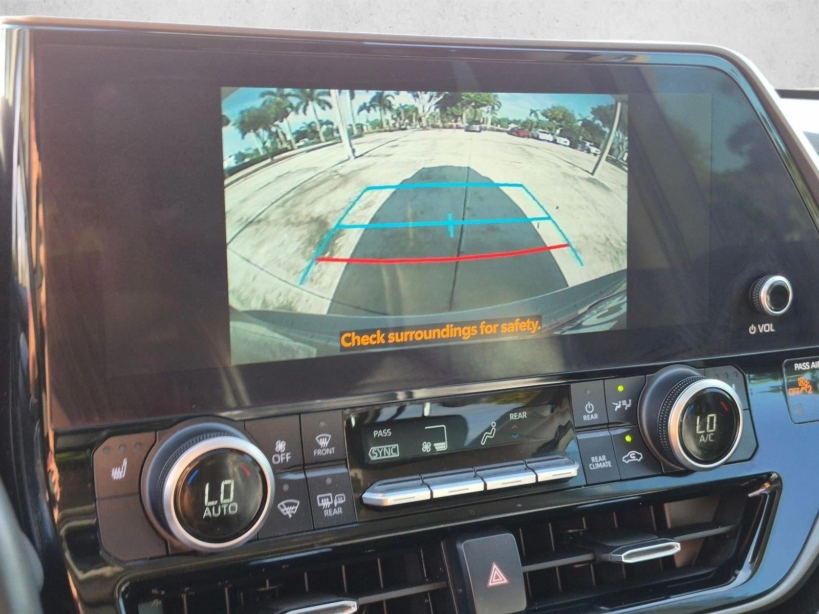 2023 Toyota Highlander XLE FWD (Natl)