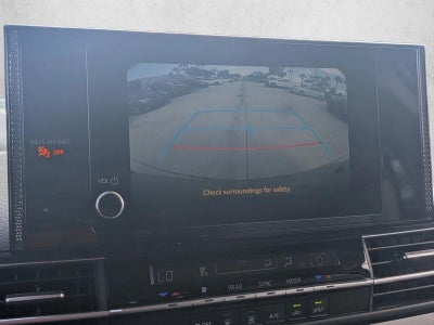 2025 Toyota Sienna LE FWD 8-Passenger (Natl)