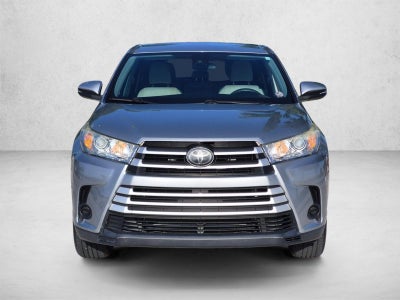 2018 Toyota Highlander LE I4 FWD (Natl)
