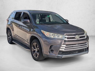 2019 Toyota Highlander LE V6 FWD (GS)
