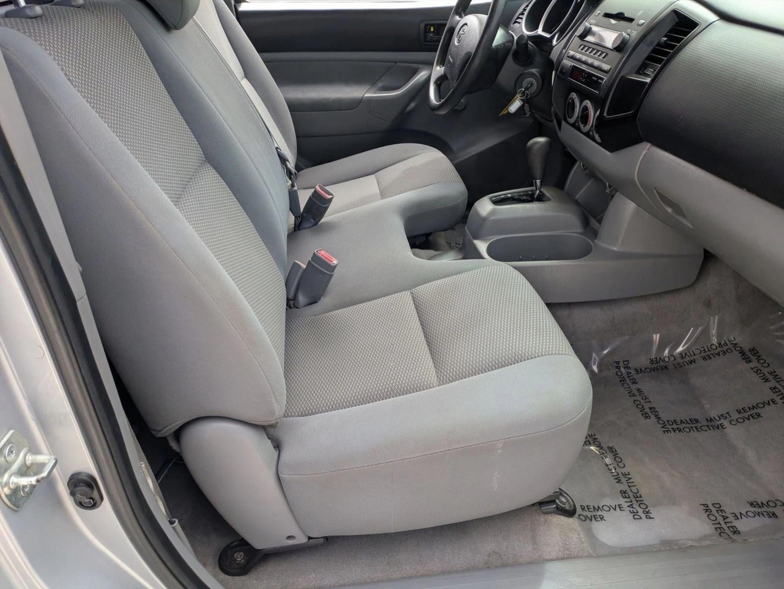 2007 Toyota Tacoma 2WD Regular Cab Standard Bed I4 Automatic (Natl)