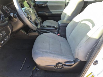 2020 Toyota Tacoma 2WD 2WD SR Double Cab 5' Bed I4 AT (GS)
