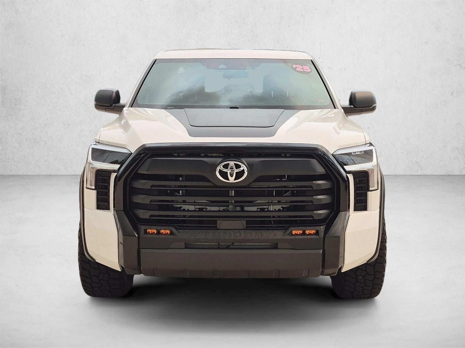 2025 Toyota Tundra 4WD 4WD SR CrewMax 5.5' Bed (Natl)