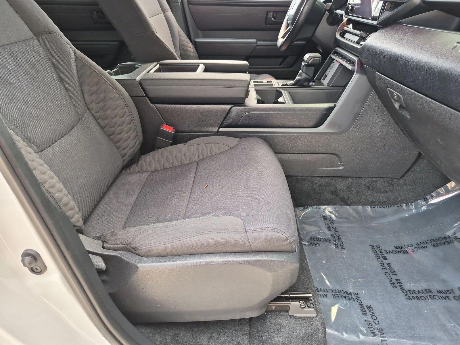 2025 Toyota Tundra 4WD 4WD SR CrewMax 5.5' Bed (Natl)