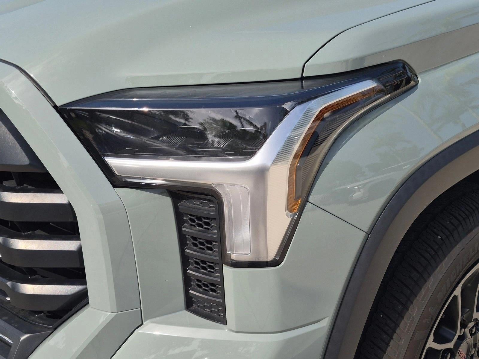 2024 Toyota Tundra 2WD 2WD SR5 CrewMax 5.5' Bed (Natl)
