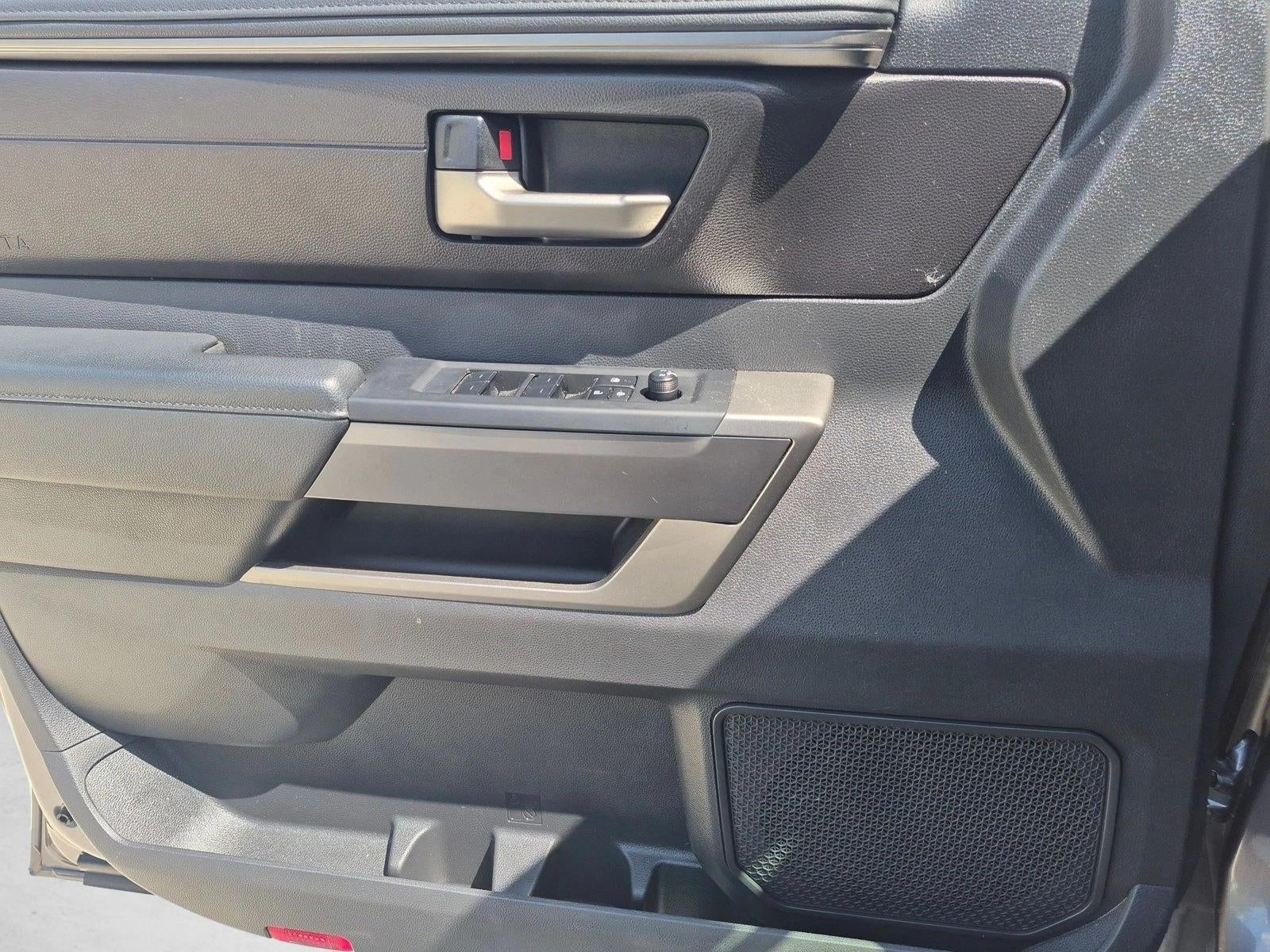 2024 Toyota Tundra 2WD 2WD SR5 CrewMax 5.5' Bed (Natl)