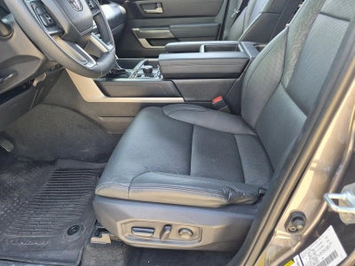 2024 Toyota Tundra 2WD 2WD SR5 CrewMax 5.5' Bed (Natl)
