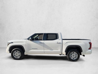 2025 Toyota Tundra 4WD 4WD SR5 CrewMax 5.5' Bed (SE)