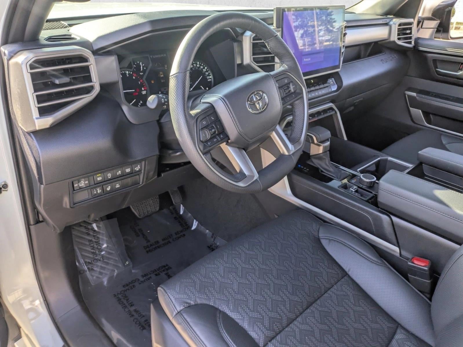 2025 Toyota Tundra 4WD 4WD SR5 CrewMax 5.5' Bed (SE)