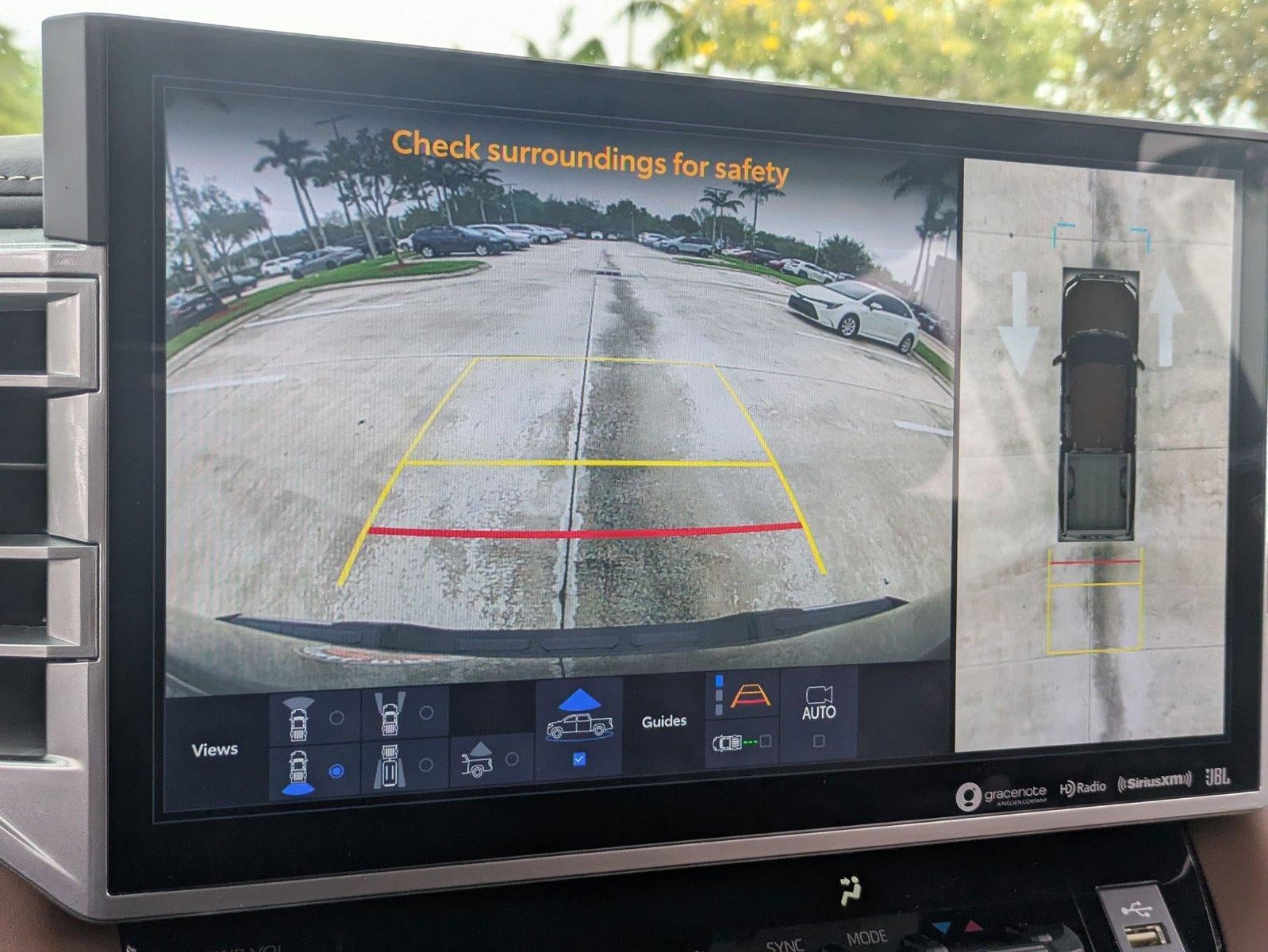 2022 Toyota Tundra 4WD 4WD 1794 Edition Hybrid CrewMax 5.5' Bed (Natl)