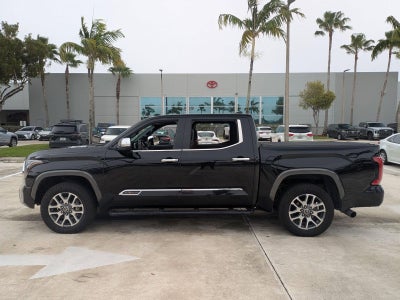 2022 Toyota Tundra 4WD 4WD 1794 Edition Hybrid CrewMax 5.5' Bed (Natl)