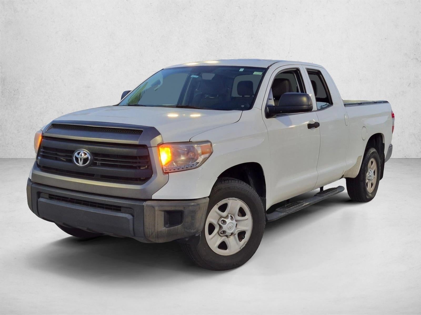 2017 Toyota Tundra 2WD 2WD SR Double Cab 6.5' Bed 4.6L (Natl)