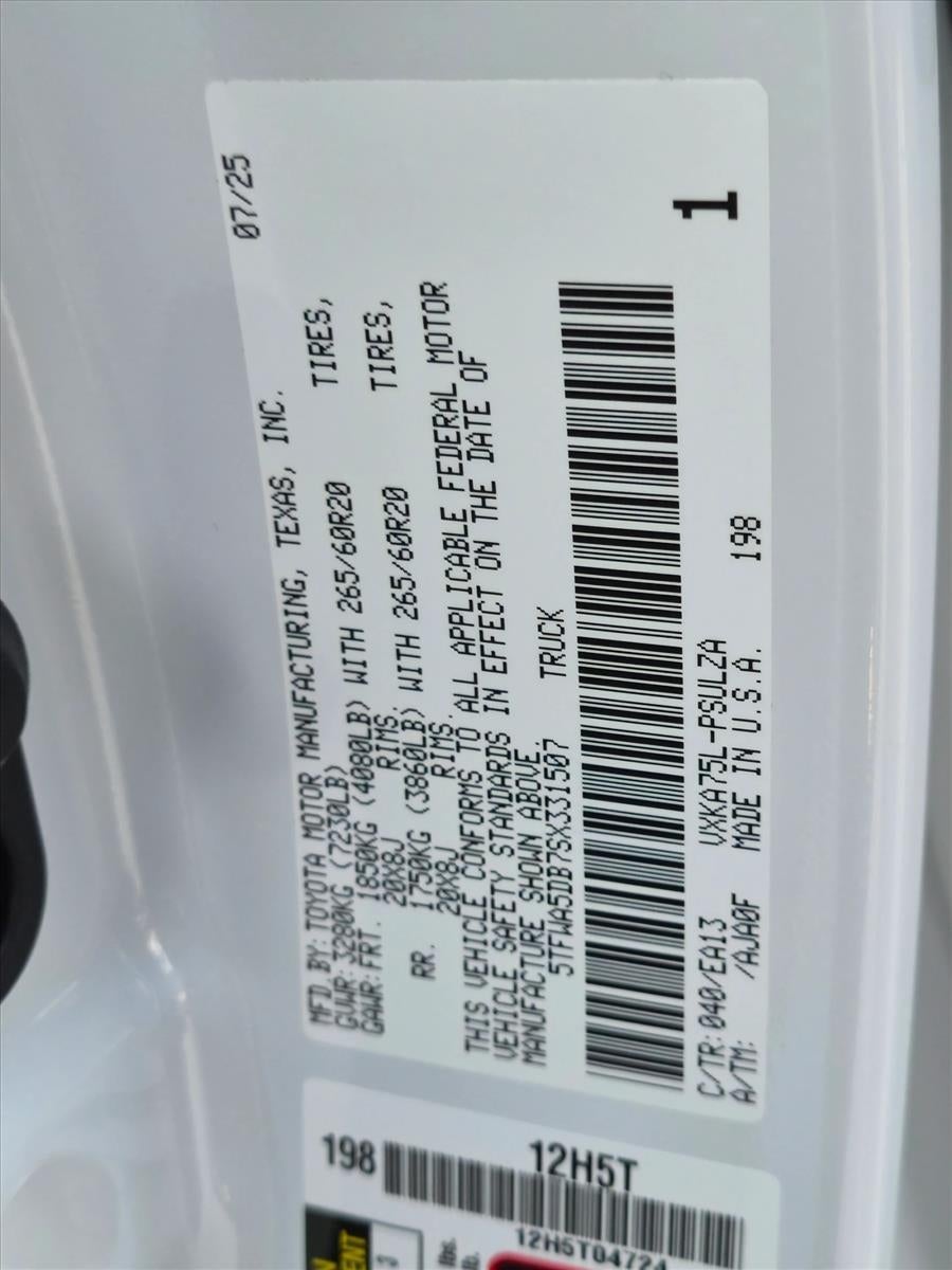 2025 Toyota Tundra 4WD 4WD Limited CrewMax 5.5' Bed (Natl)