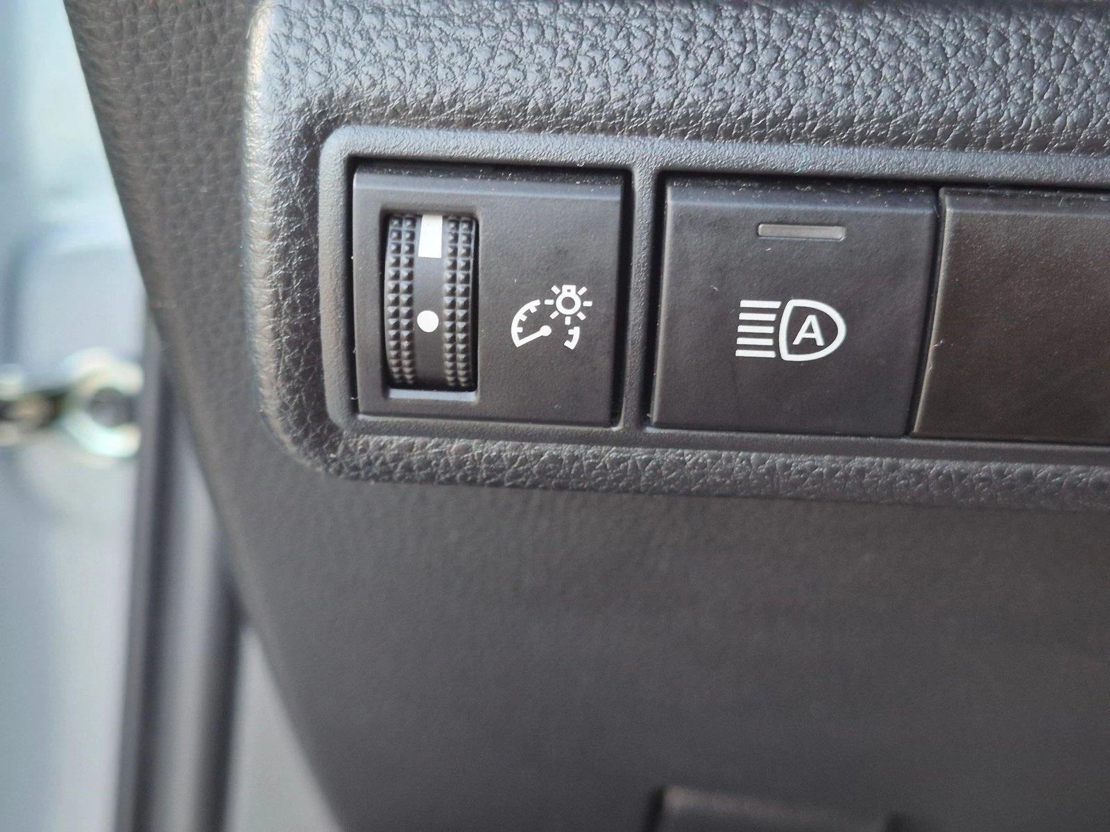 2023 Toyota Corolla LE CVT (Natl)