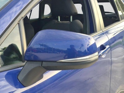 2022 Toyota Corolla Cross LE 2WD (Natl)