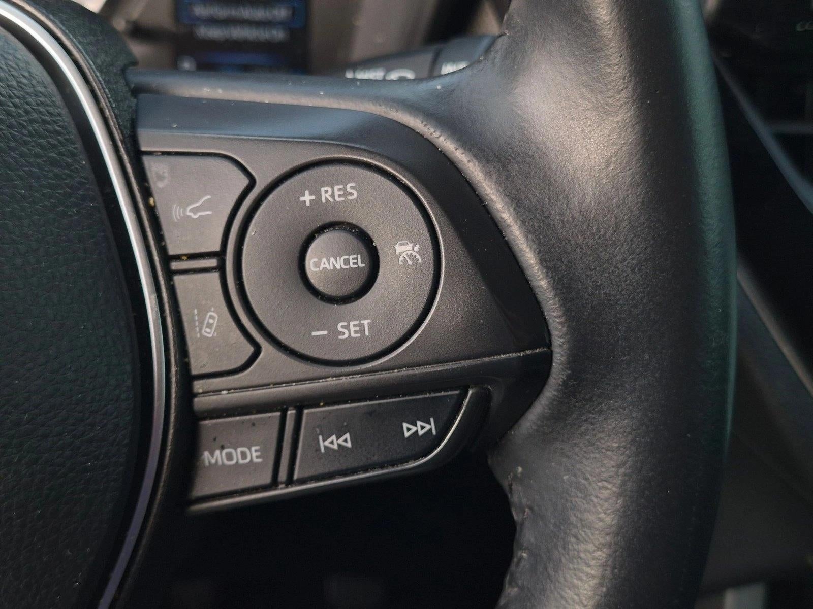 2022 Toyota Corolla Cross LE 2WD (Natl)