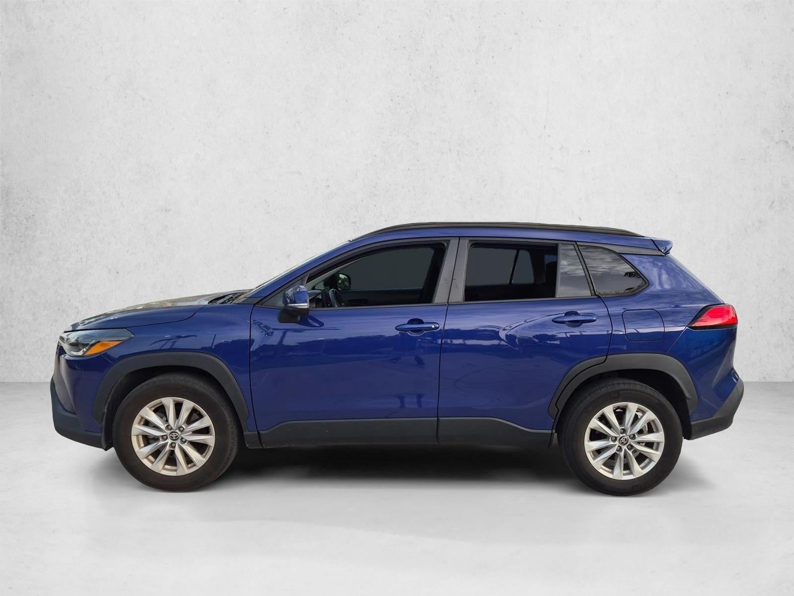 2022 Toyota Corolla Cross LE 2WD (Natl)