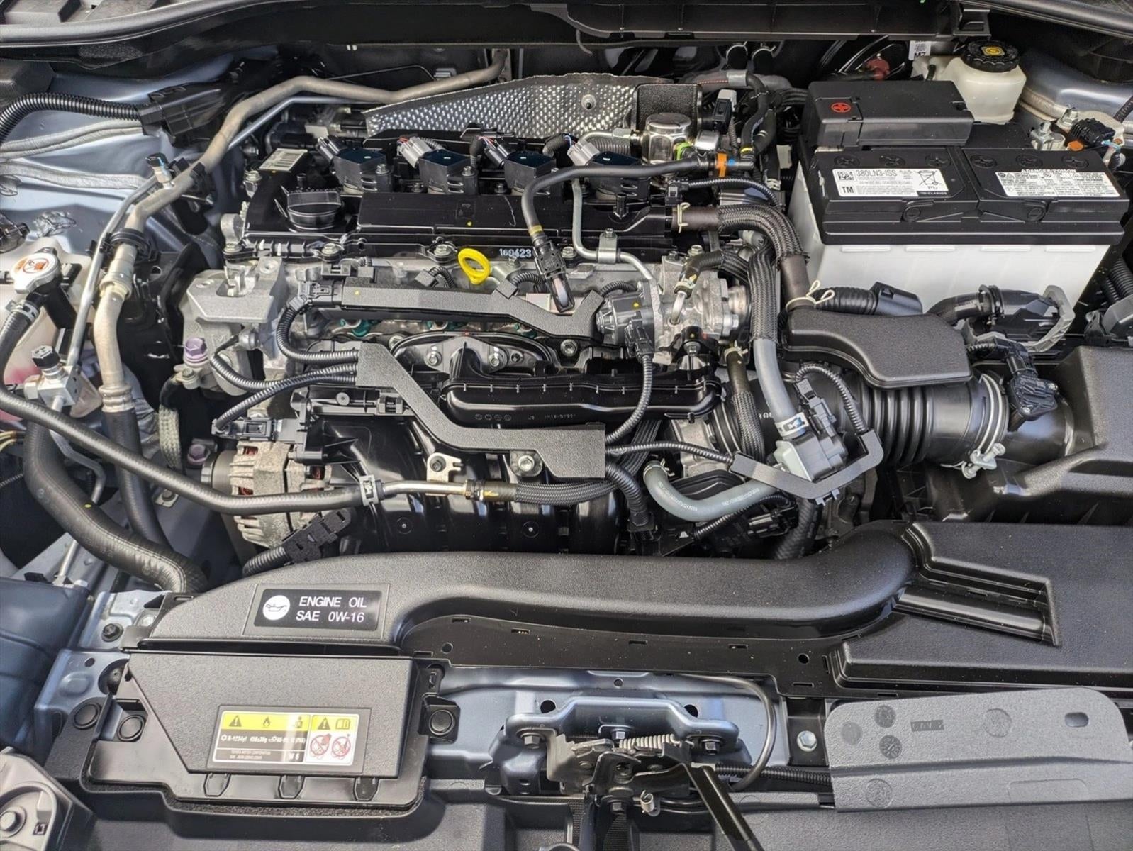 2023 Toyota Corolla Cross XLE 2WD (Natl)