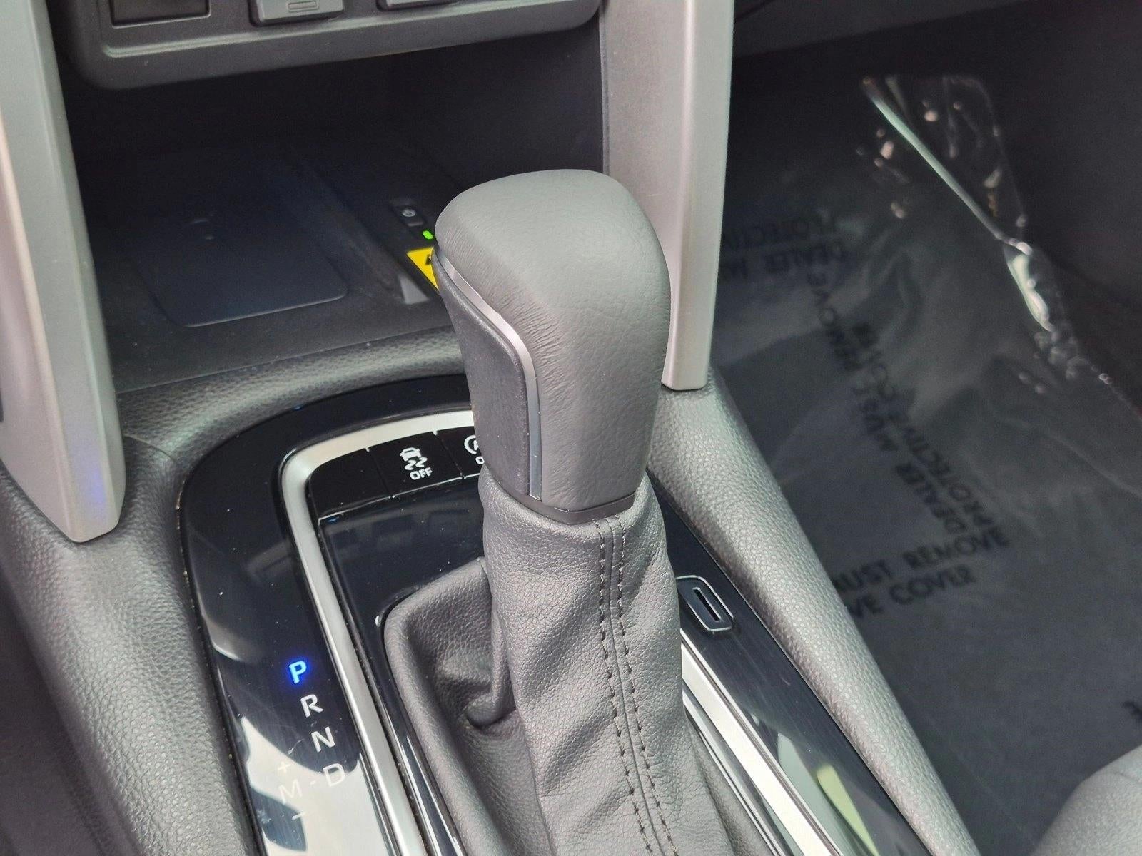 2023 Toyota Corolla Cross XLE 2WD (Natl)