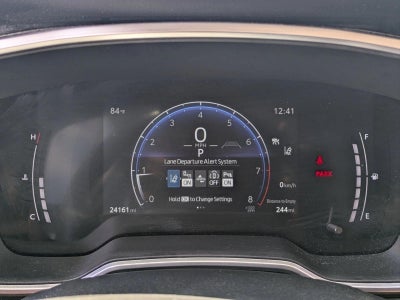 2023 Toyota Corolla Cross XLE 4WD (Natl)