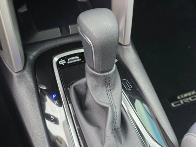 2025 Toyota Corolla Cross Hybrid SE 4WD (Natl)