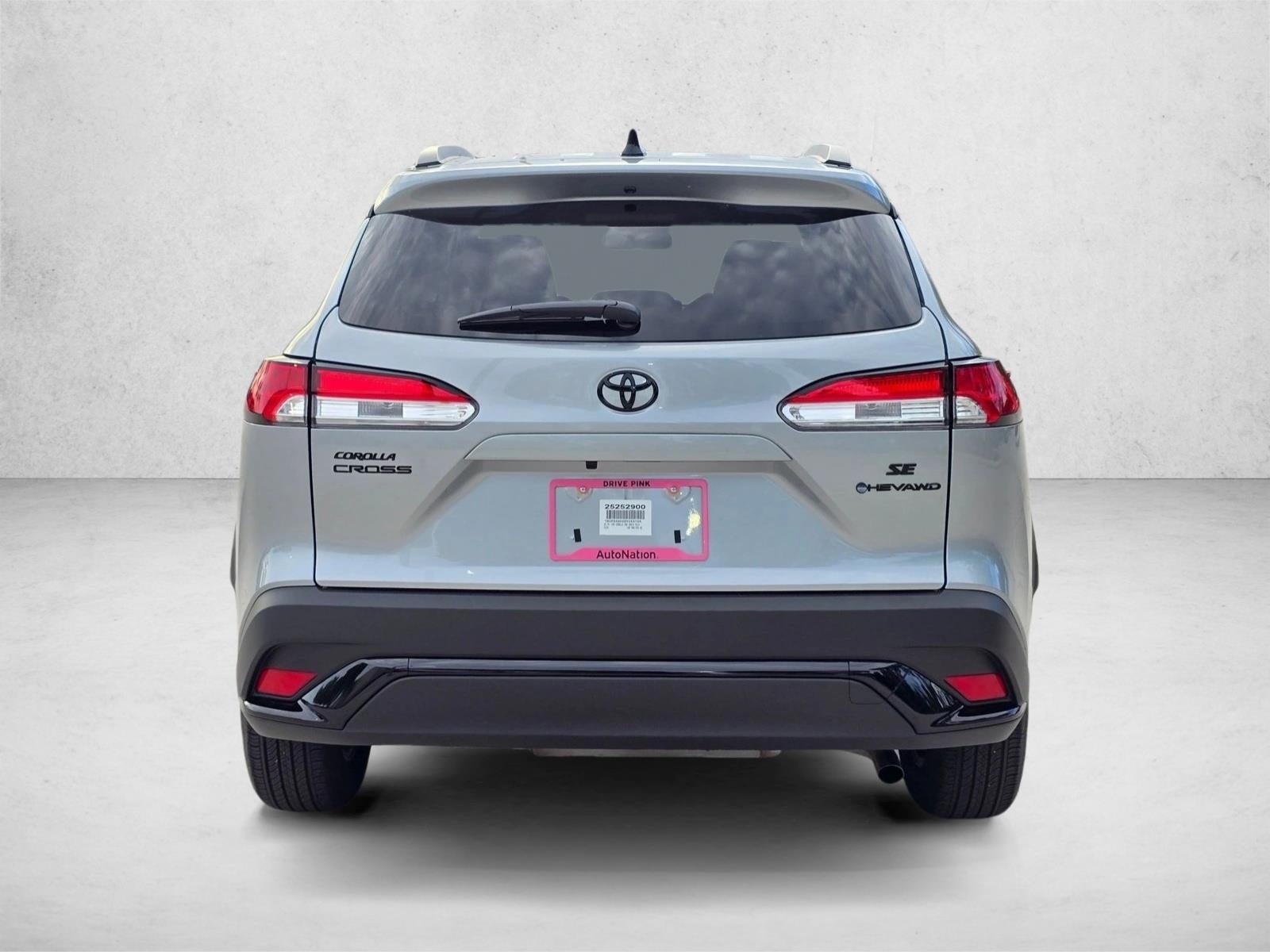 2025 Toyota Corolla Cross Hybrid SE 4WD (Natl)