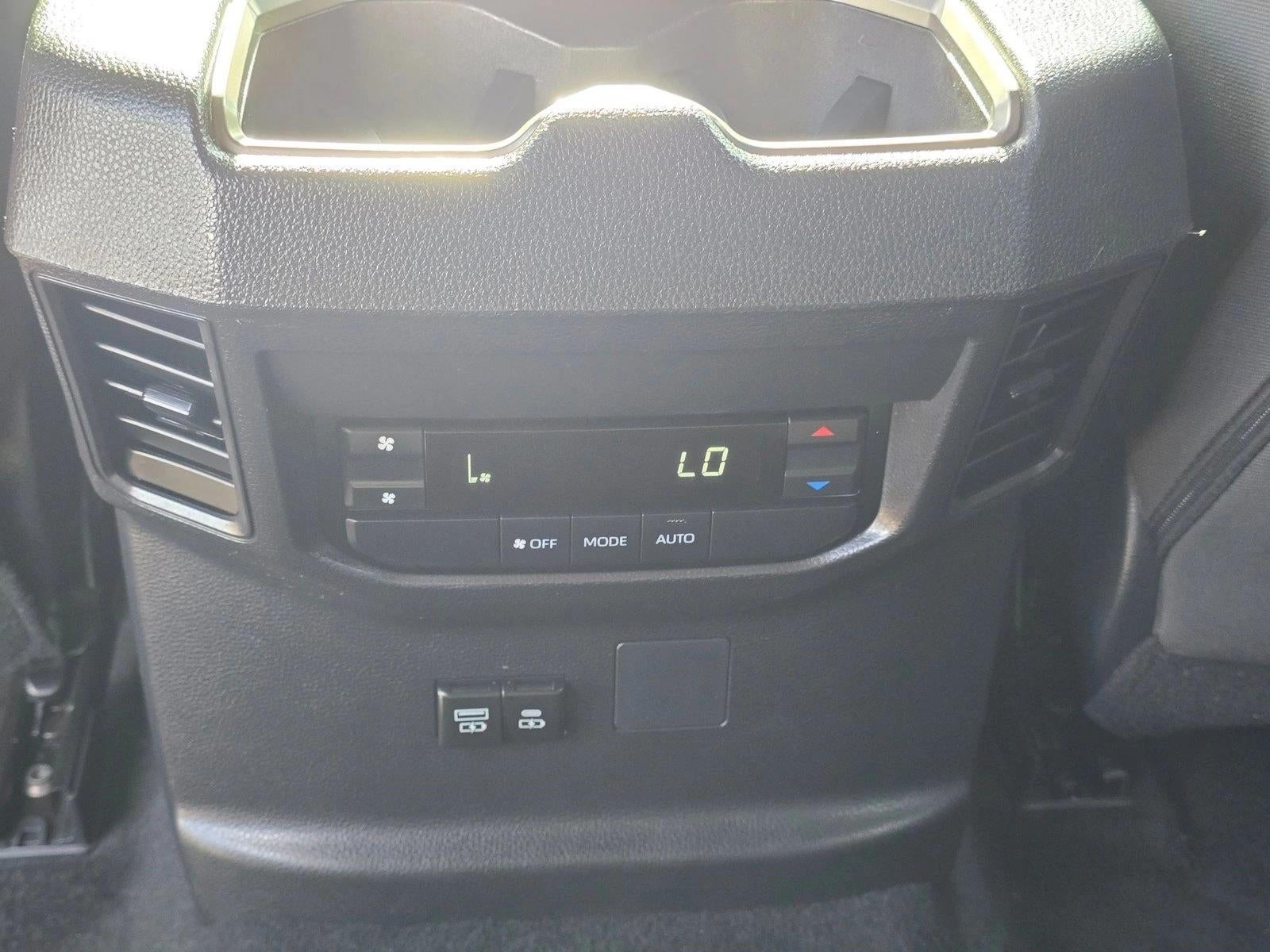 2025 Toyota Sequoia SR5 4WD (SE)