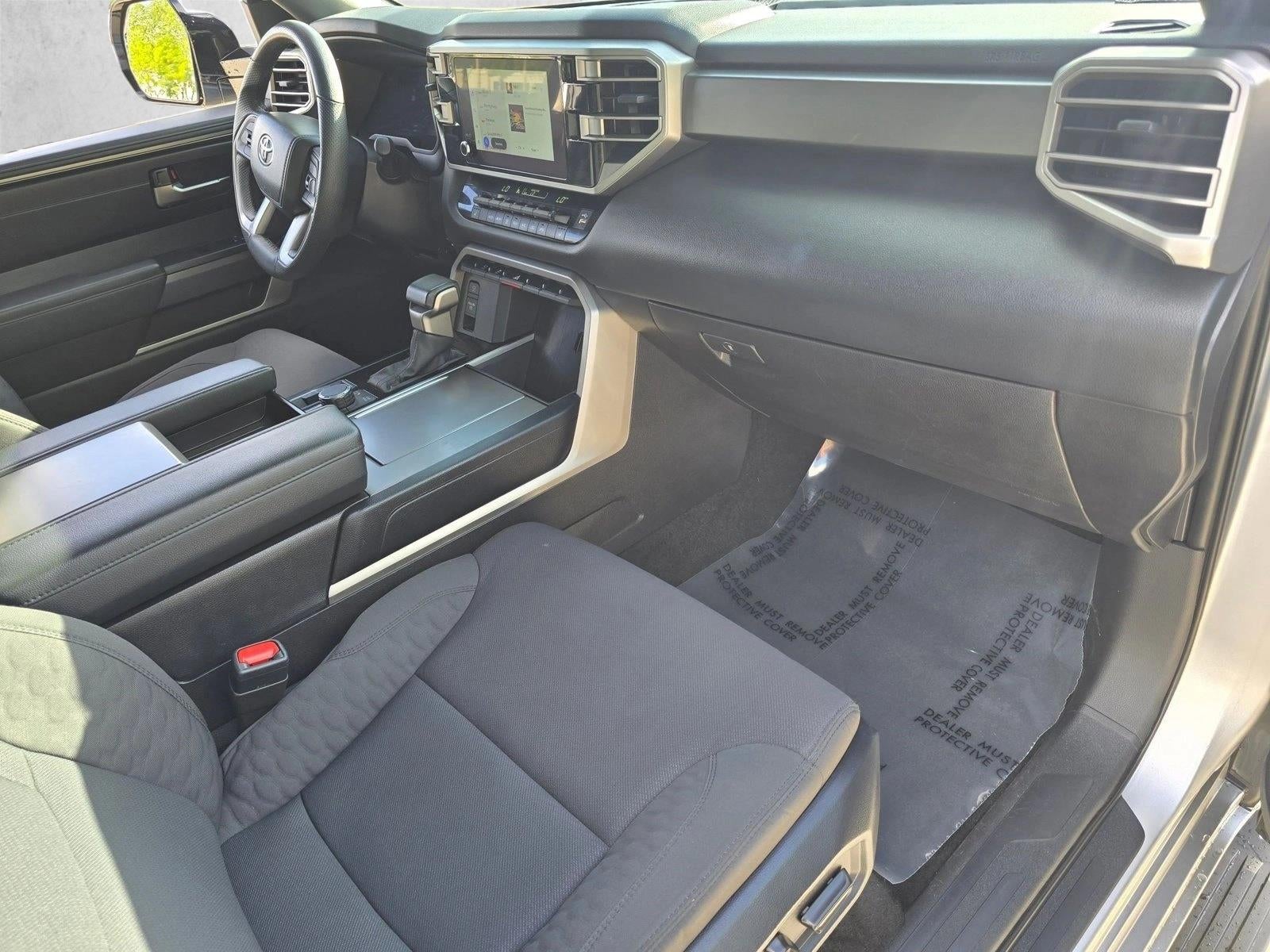 2025 Toyota Sequoia SR5 4WD (SE)