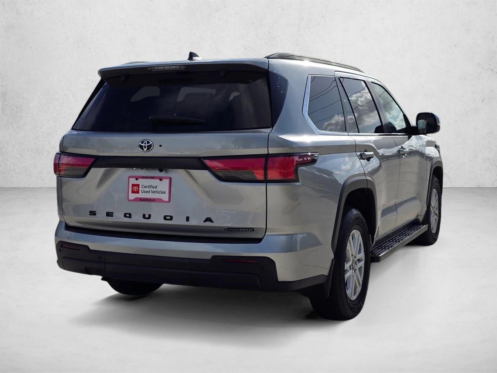 2025 Toyota Sequoia SR5 4WD (SE)