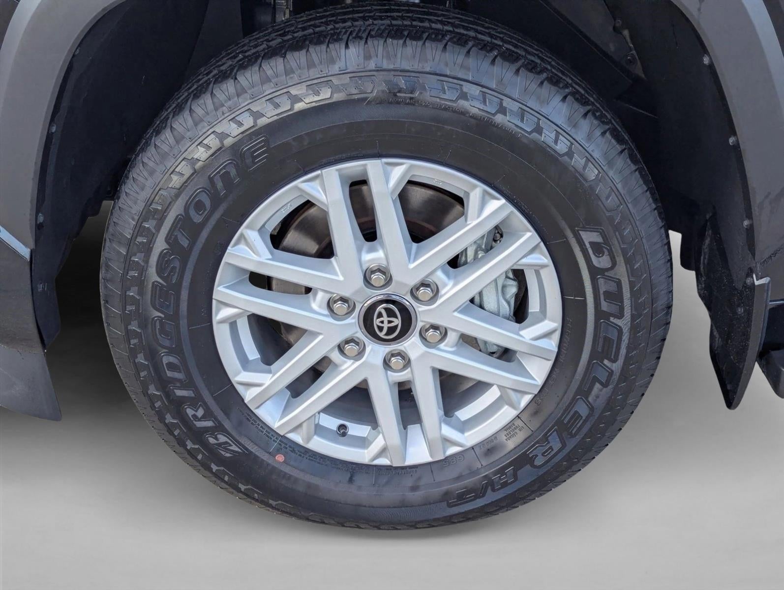 2025 Toyota Sequoia SR5 4WD (SE)