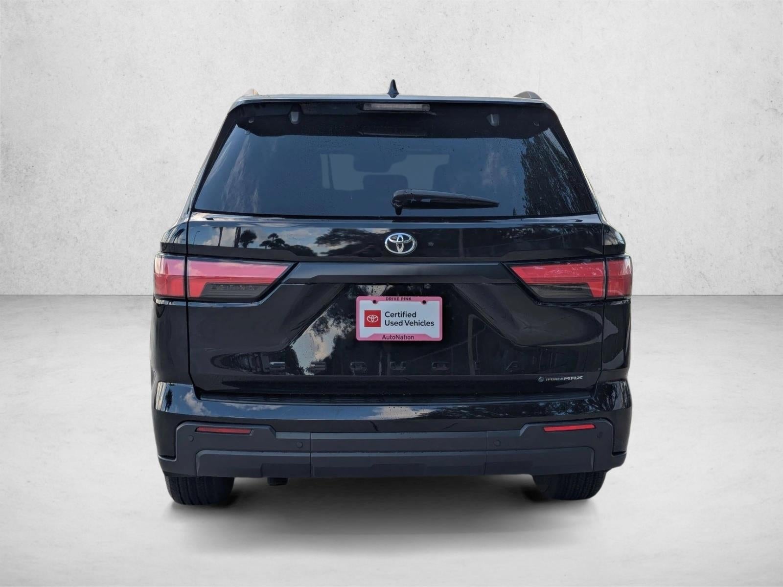2025 Toyota Sequoia SR5 4WD (SE)